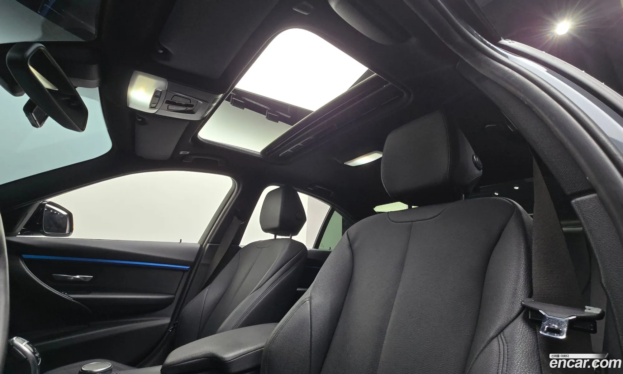 BMW 3 Series 2017 — 22