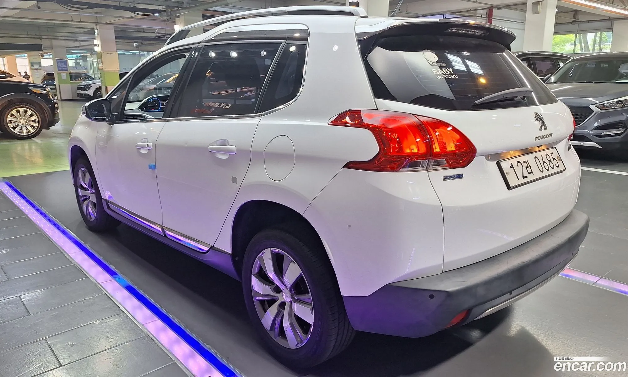 Peugeot 2008 2016 — 14