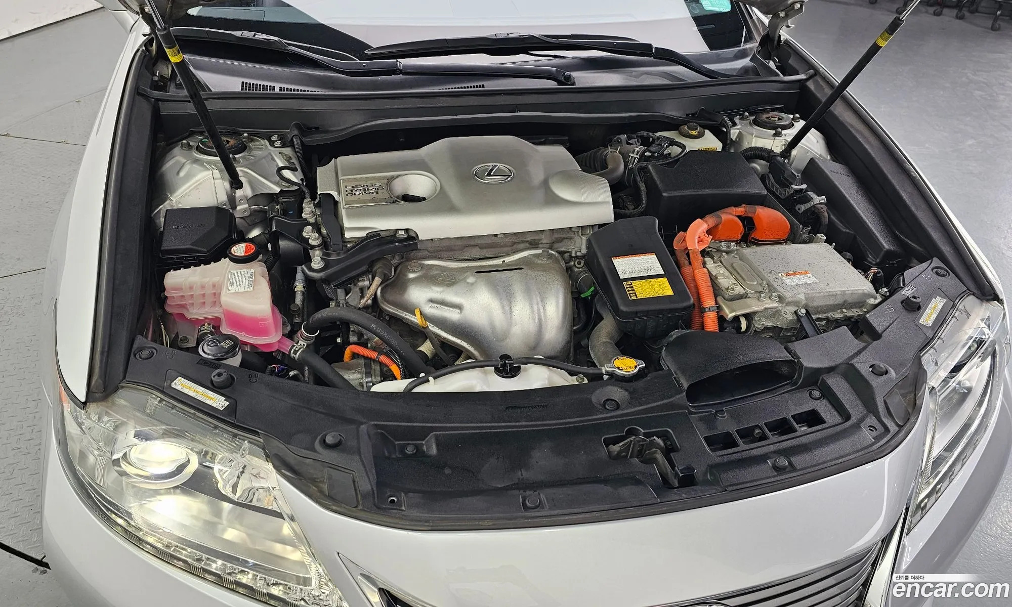 Lexus ES300h 2015 — 7