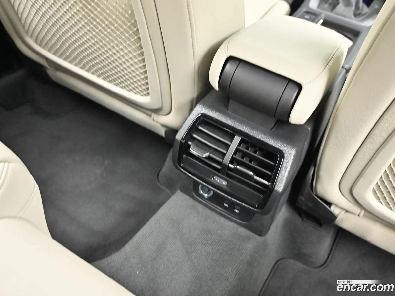 Audi Q3 2025 — 20