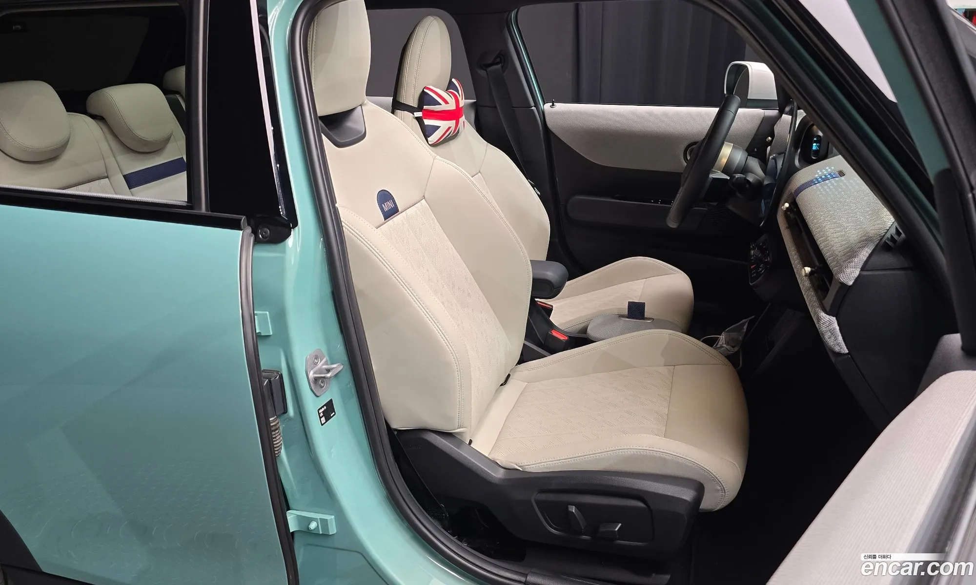 Mini Cooper S 2025 WMW51GD04S2W95464 — 18