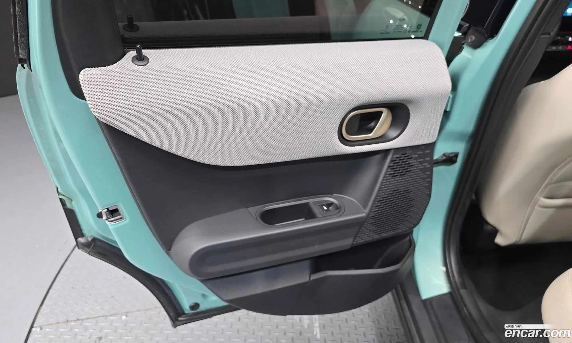 Mini Cooper S 2025 WMW51GD04S2W95464 — 12