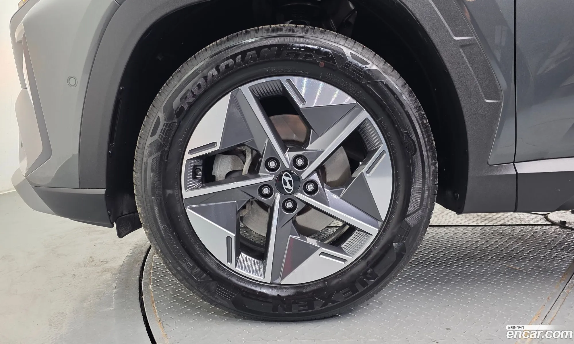 Hyundai Tucson 2024 — 17