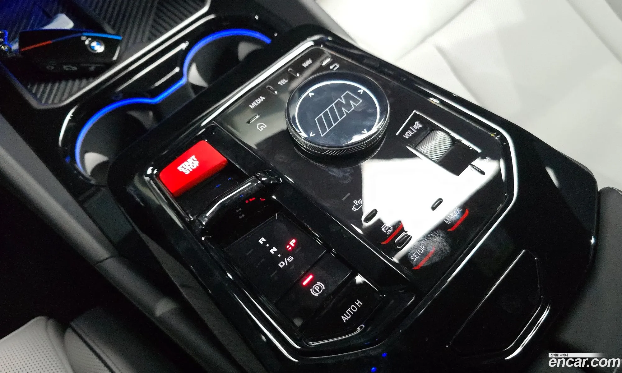 BMW M5 2026 WBS81FK02TCW74677 — 27