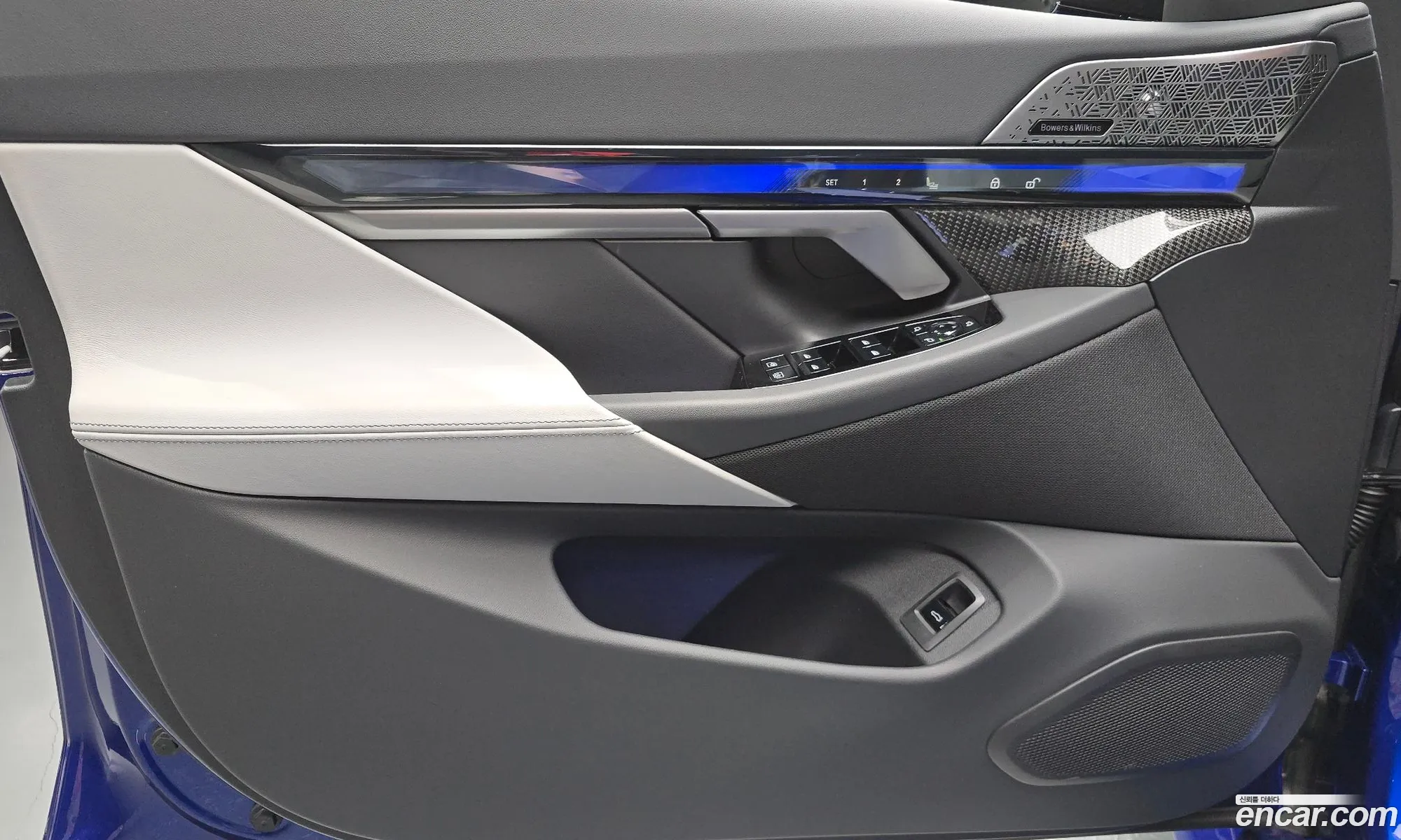 BMW M5 2026 WBS81FK02TCW74677 — 19