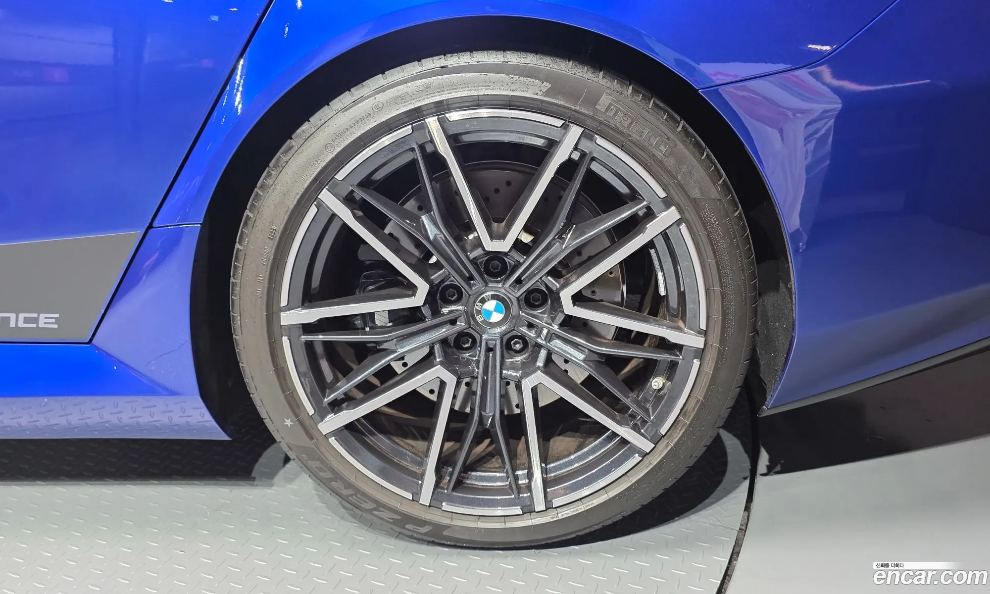 BMW M5 2026 WBS81FK02TCW74677 — 30