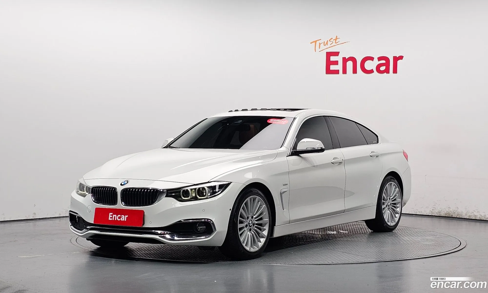 BMW 4 Series 2018 WBA4K3104JBG88473 — 32