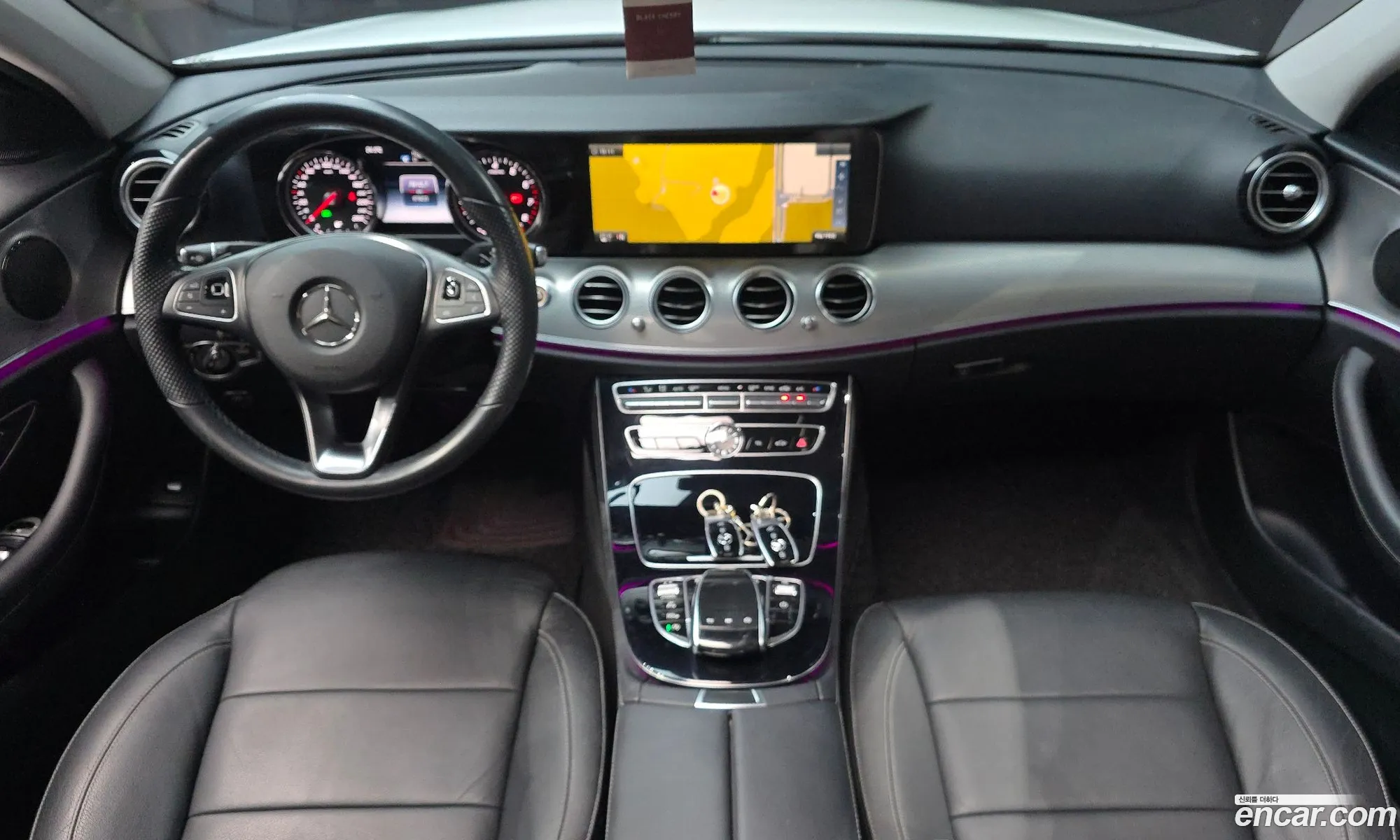 Mercedes-Benz E-Class W213 2016 — 10