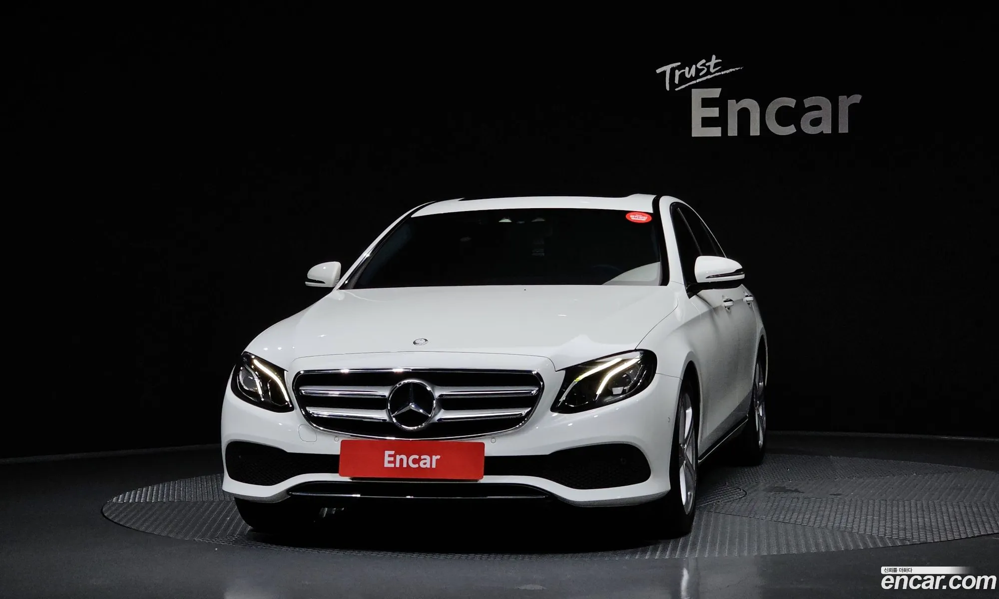 Mercedes-Benz E-Class W213 2016 — 5