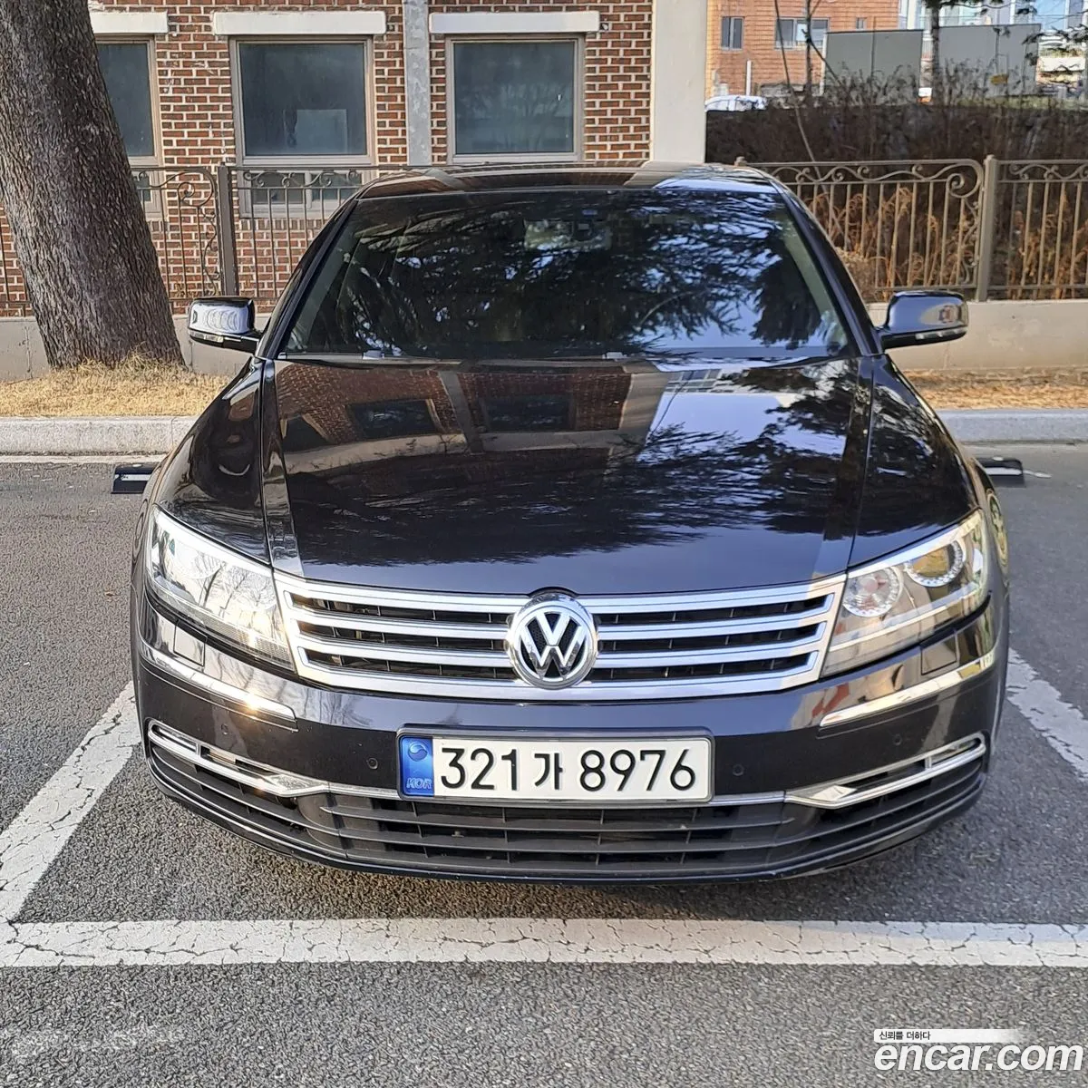 Volkswagen Phaeton 2013 — 3