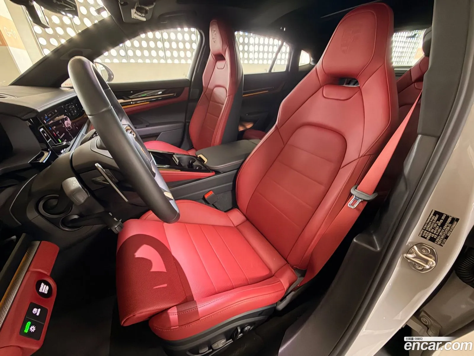 Porsche Panamera 2025 — 4