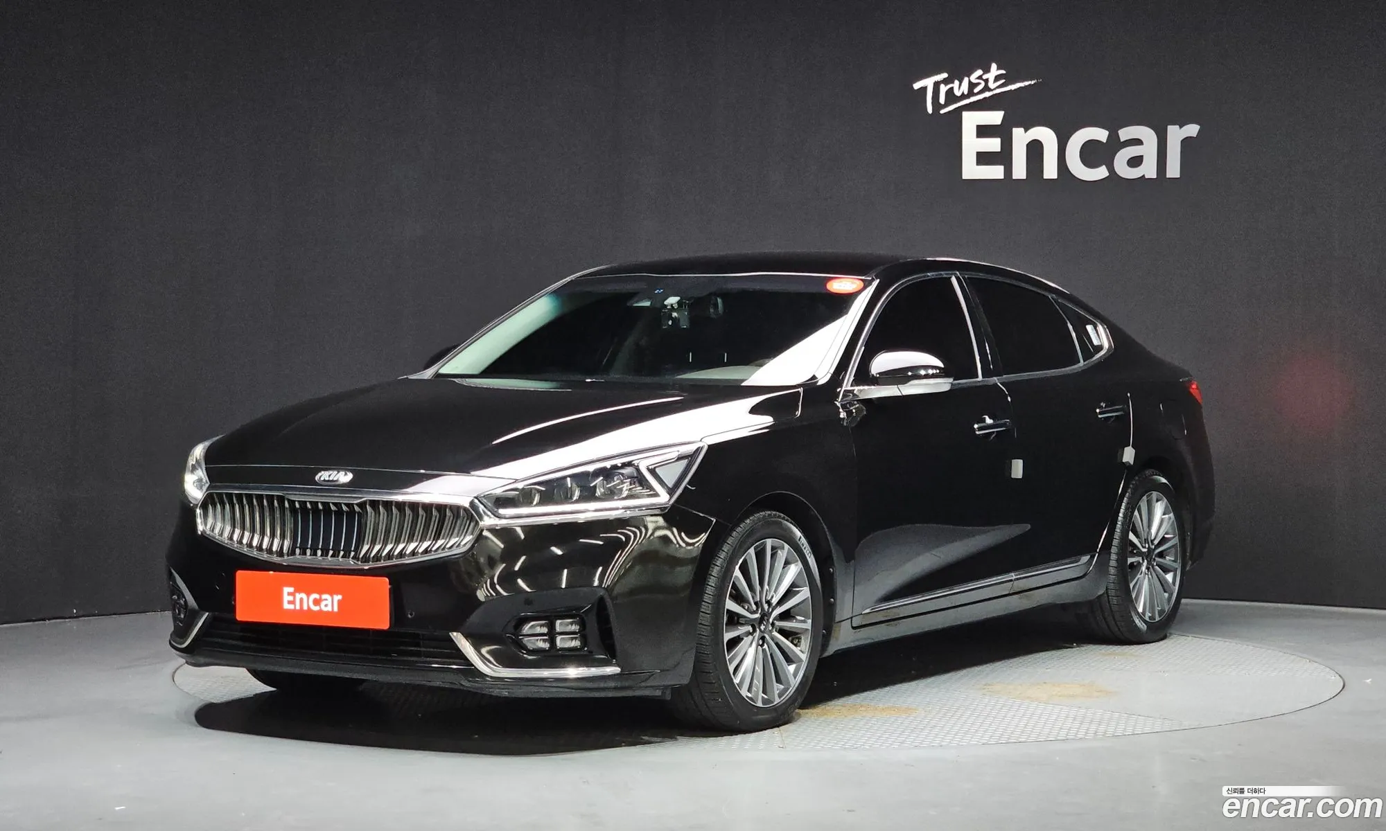Kia K7 2019 — 3
