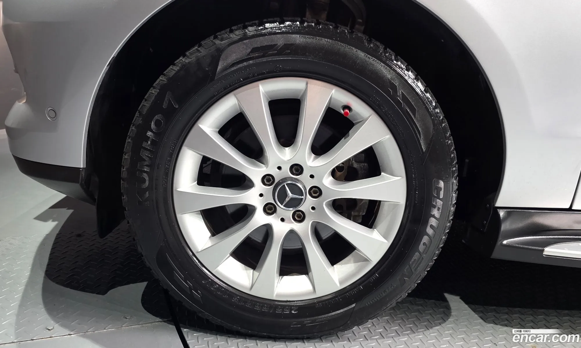 Mercedes-Benz M-Class W166 2012 — 19