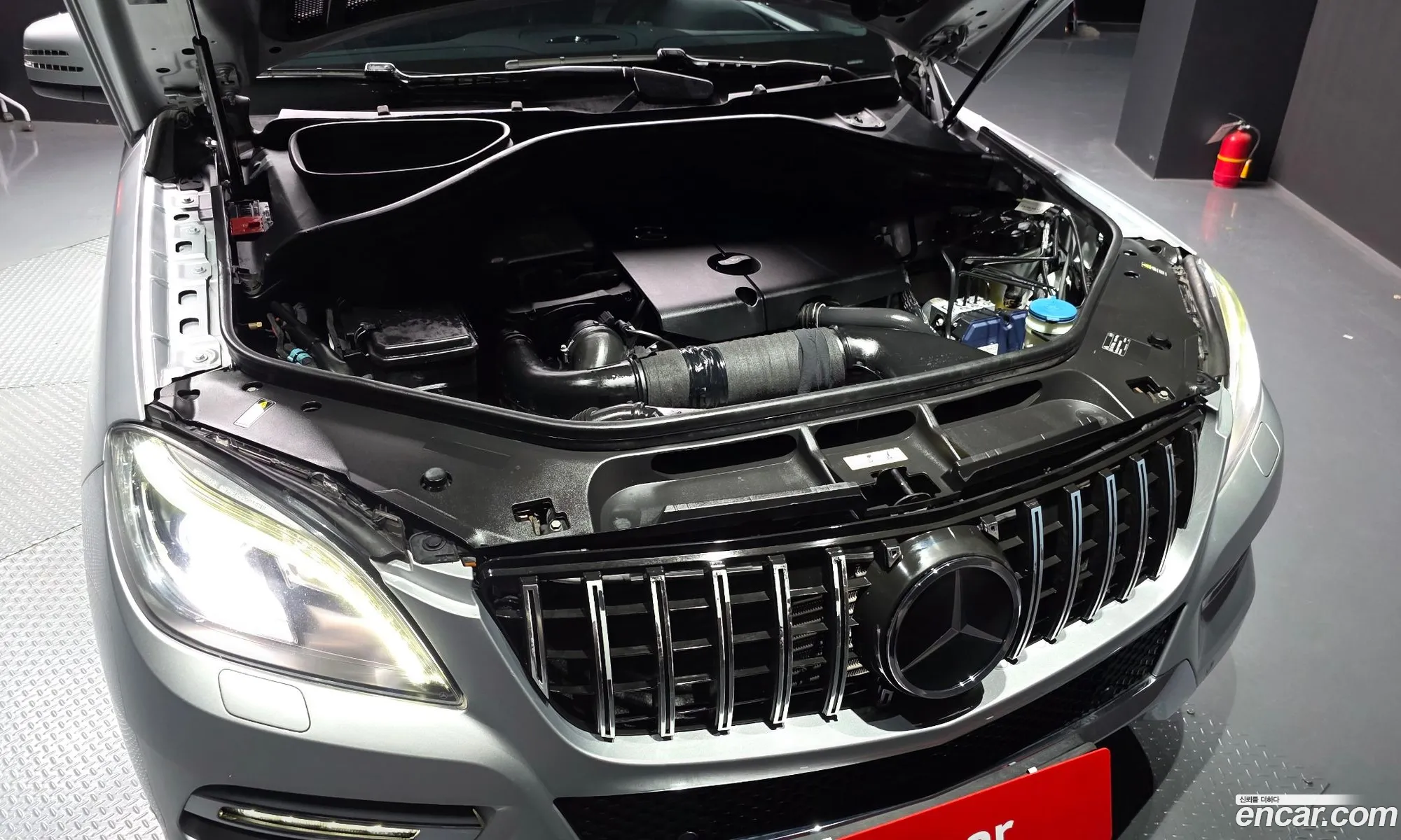 Mercedes-Benz M-Class W166 2012 — 15