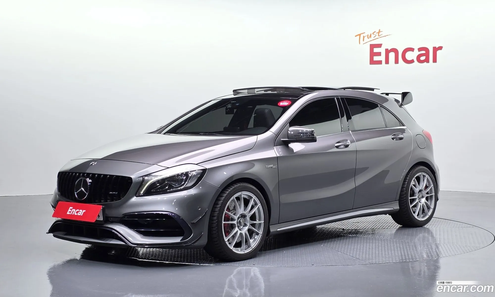 Mercedes-Benz A-Class W176 2018 — 24