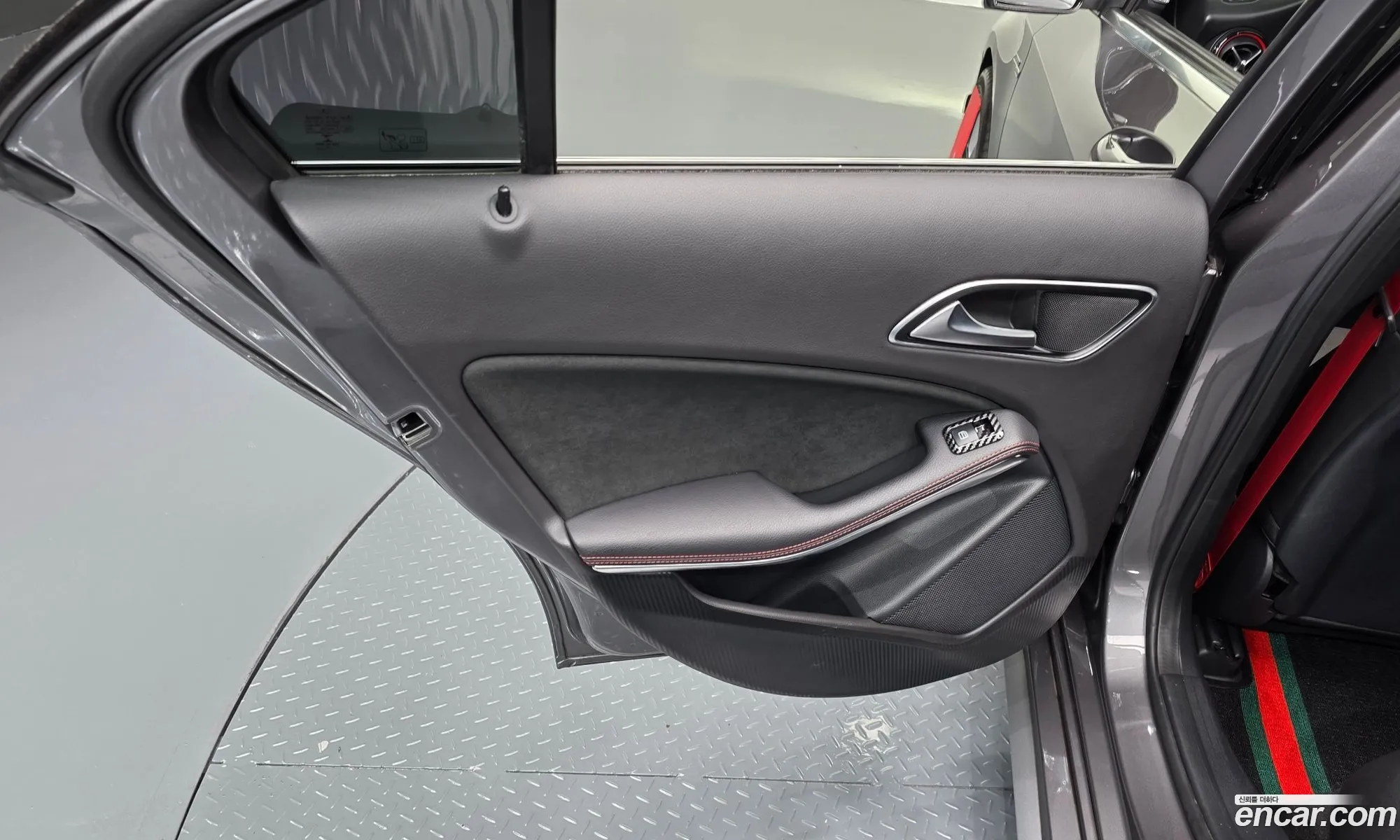 Mercedes-Benz A-Class W176 2018 — 19