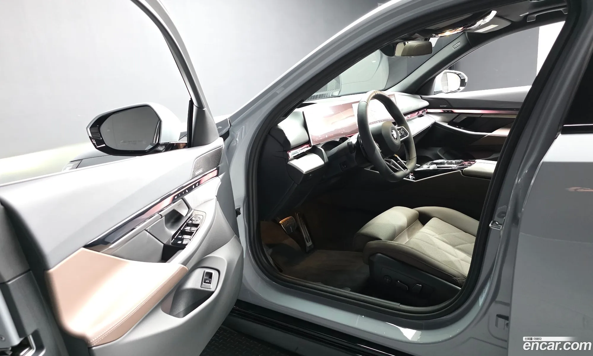 BMW 5 Series 2025 — 15