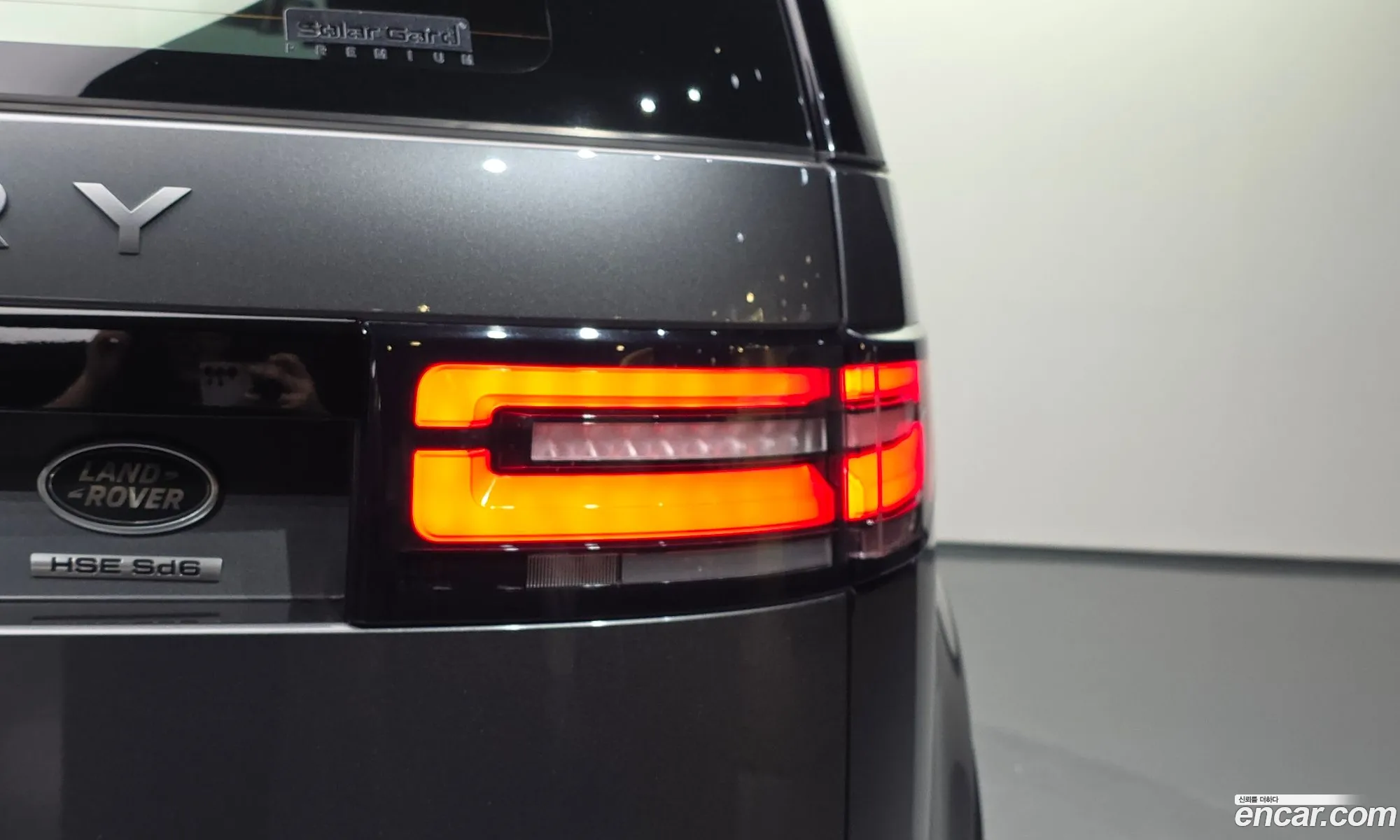 Land Rover Discovery 5 2019 — 18