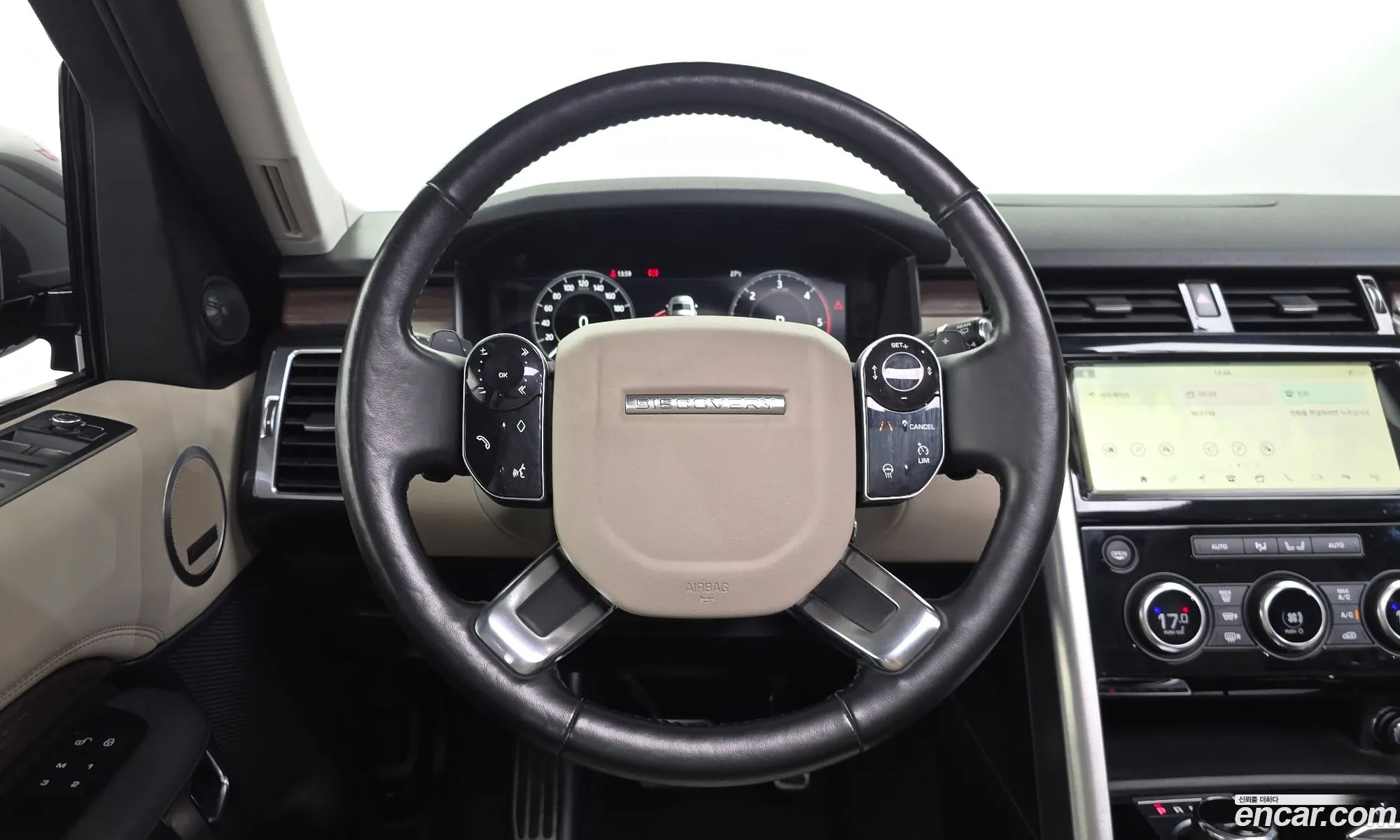 Land Rover Discovery 5 2019 — 10