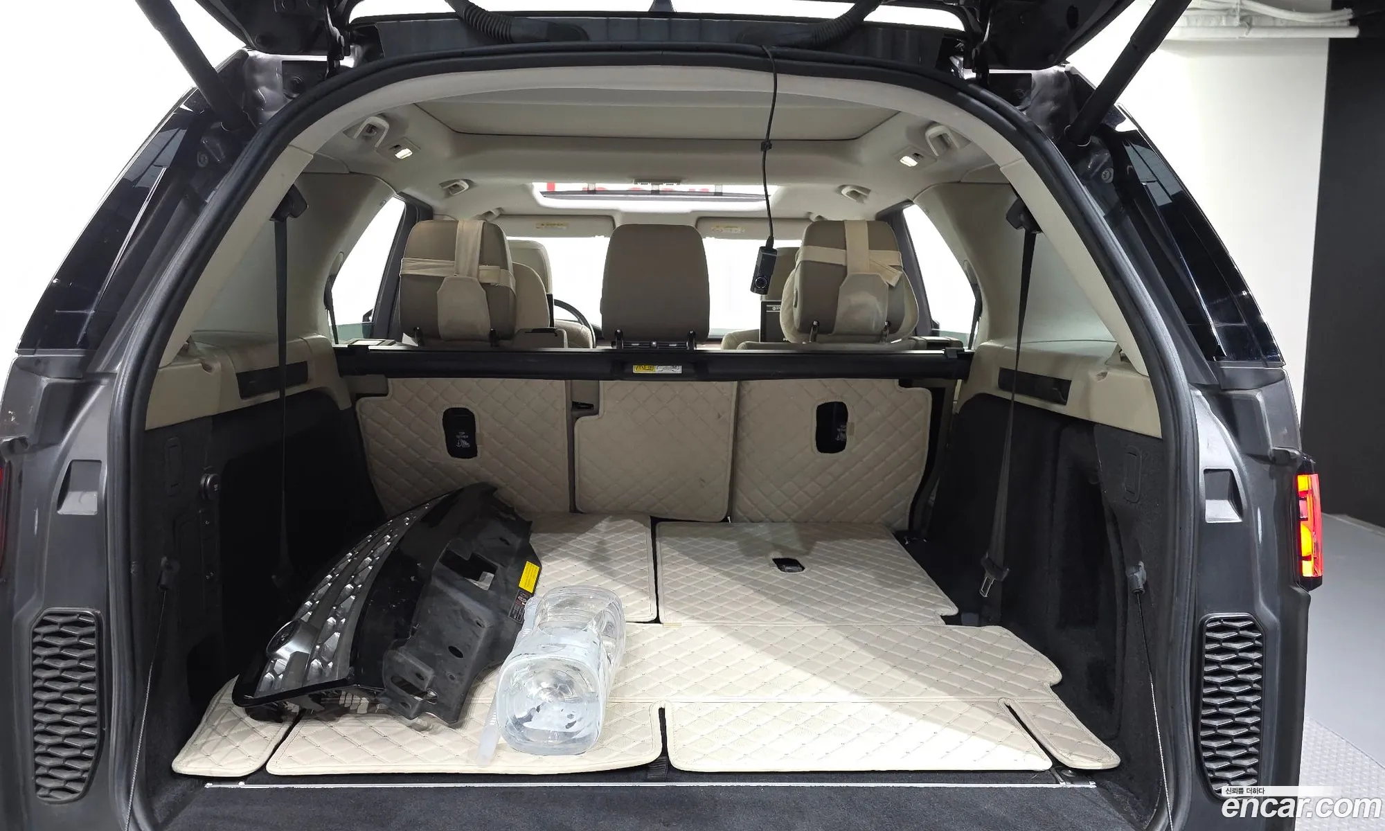 Land Rover Discovery 5 2019 — 21