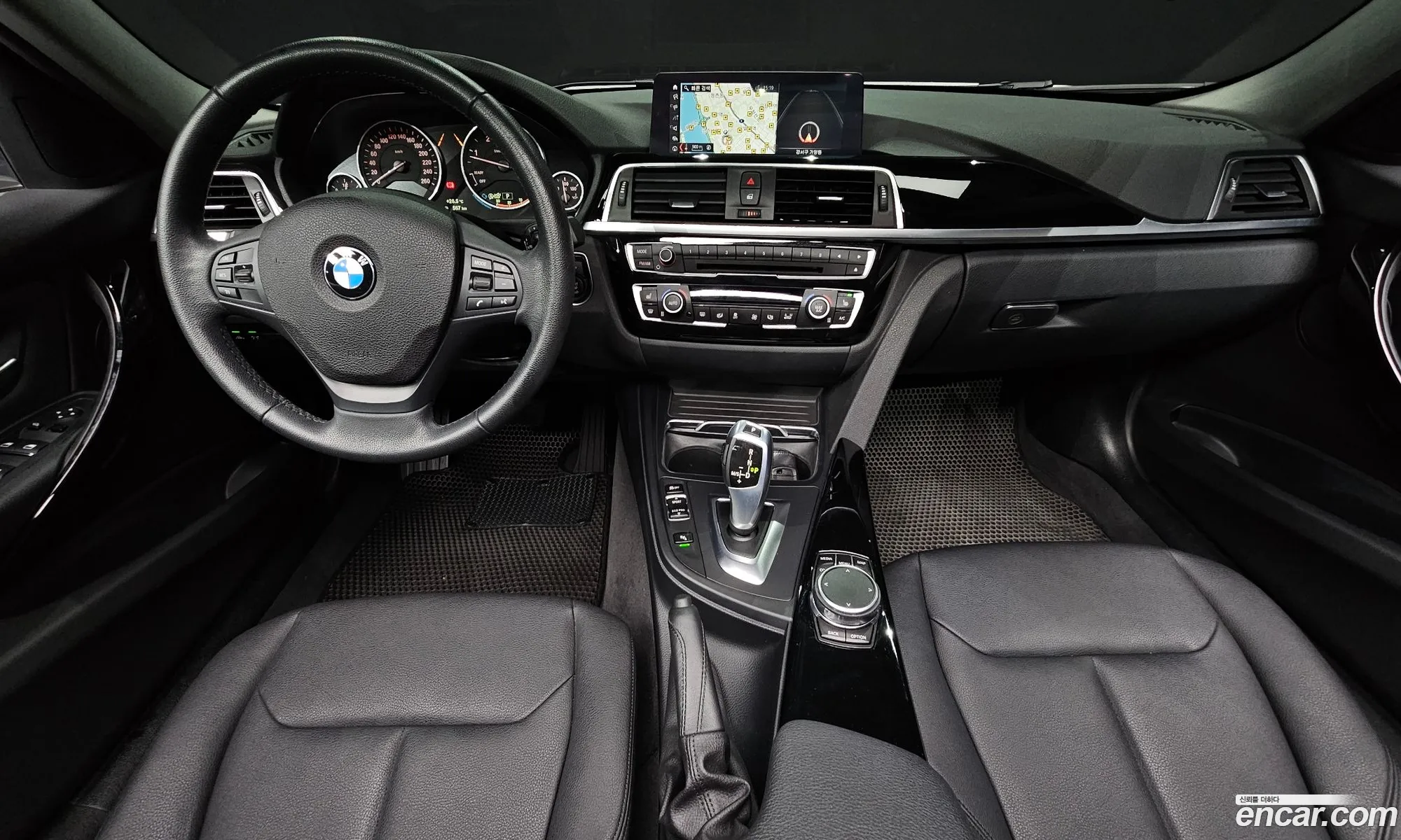 BMW 3 Series 2018 WBA8C510XJK734203 — 2