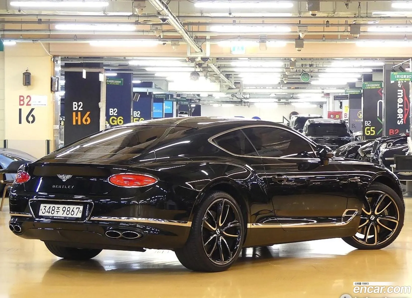 Bentley Continental GT 2023 — 13