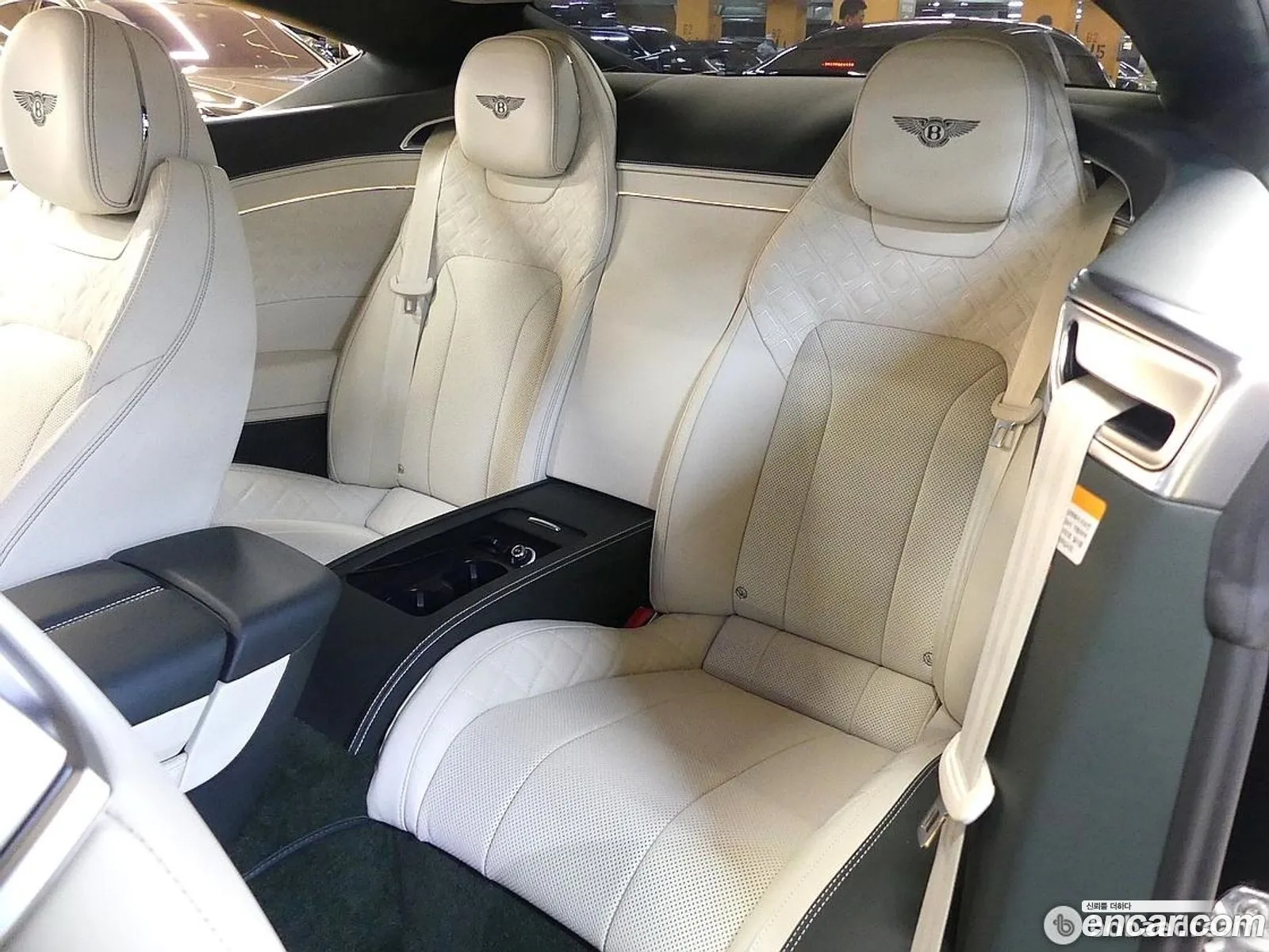 Bentley Continental GT 2023 — 4