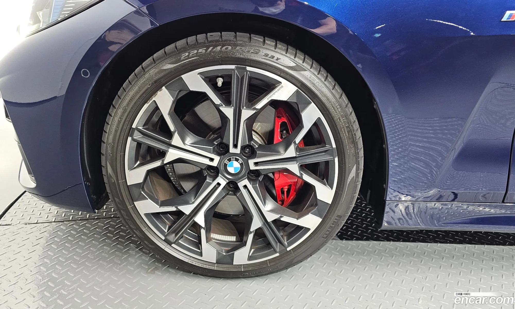 BMW 4 Series 2024 WBA71DB09SCS70892 — 32