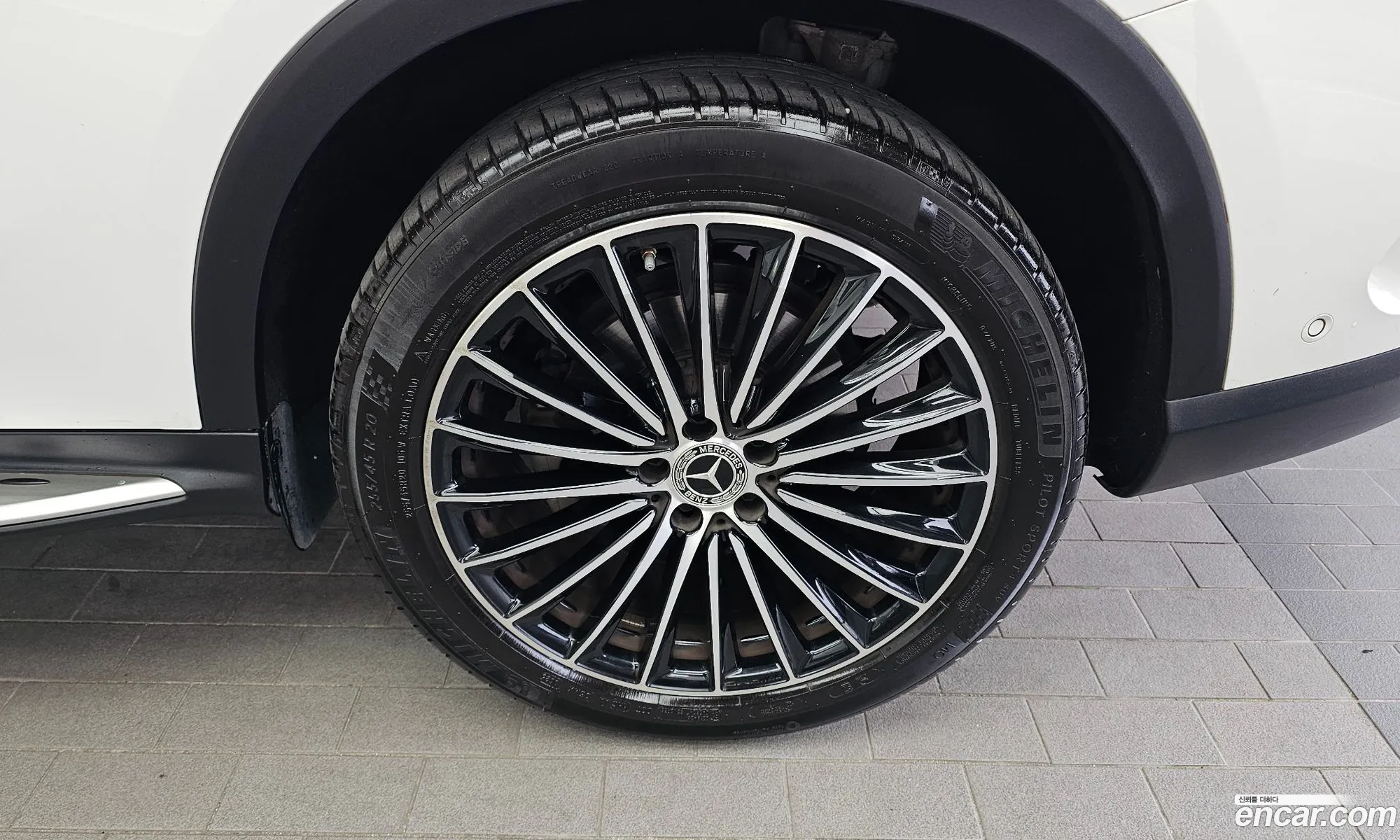 Mercedes-Benz GLC-Class X254 2025 — 29