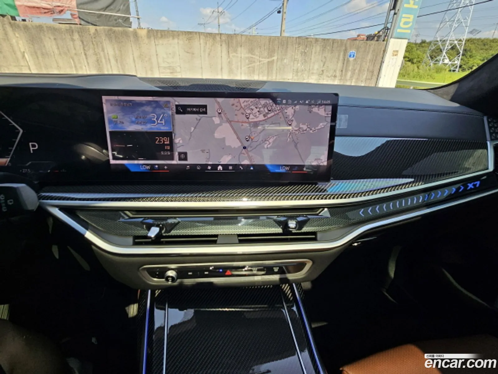 BMW X7 2024 — 7