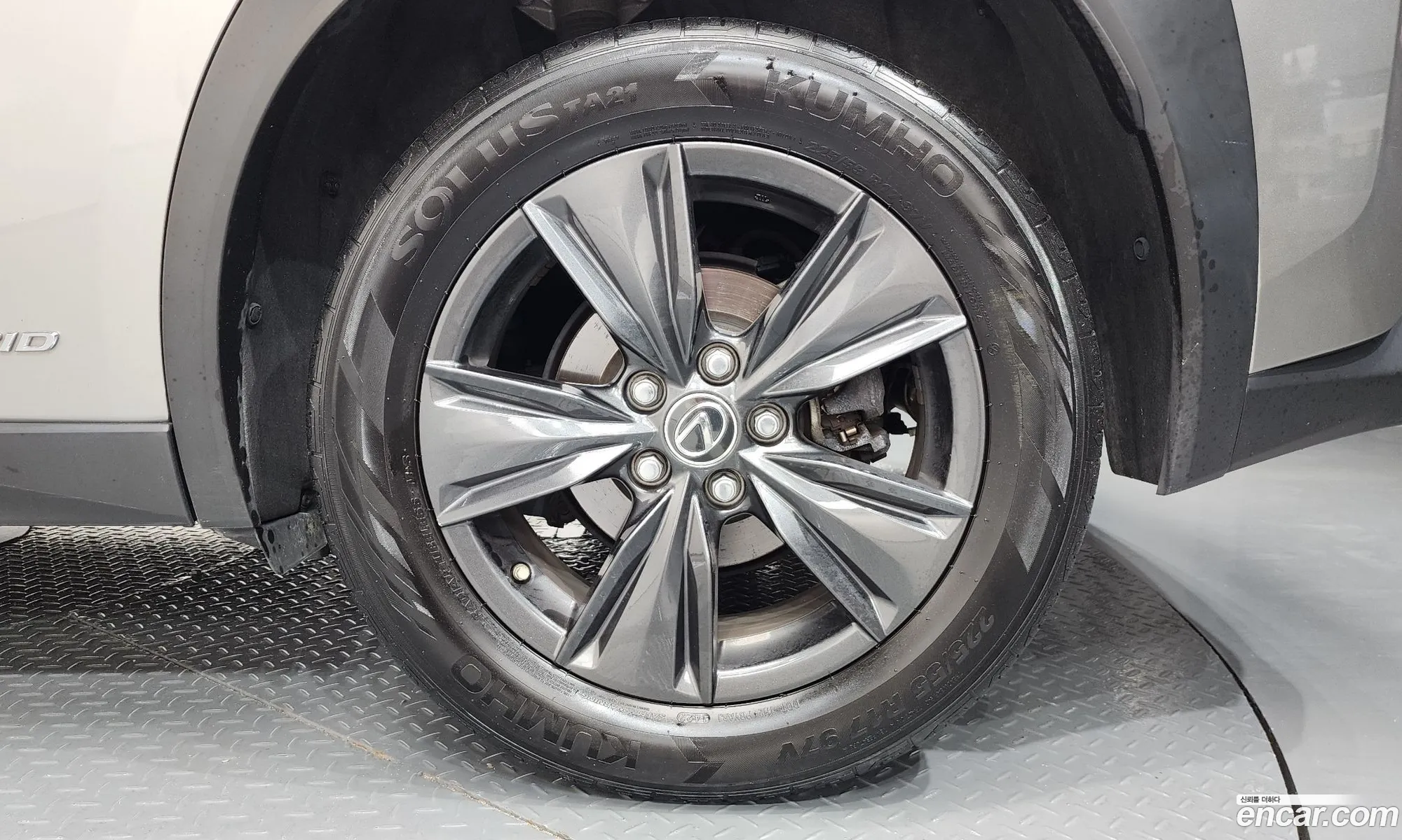 Lexus UX250h 2019 JTHY6JBH9K2008985 — 20