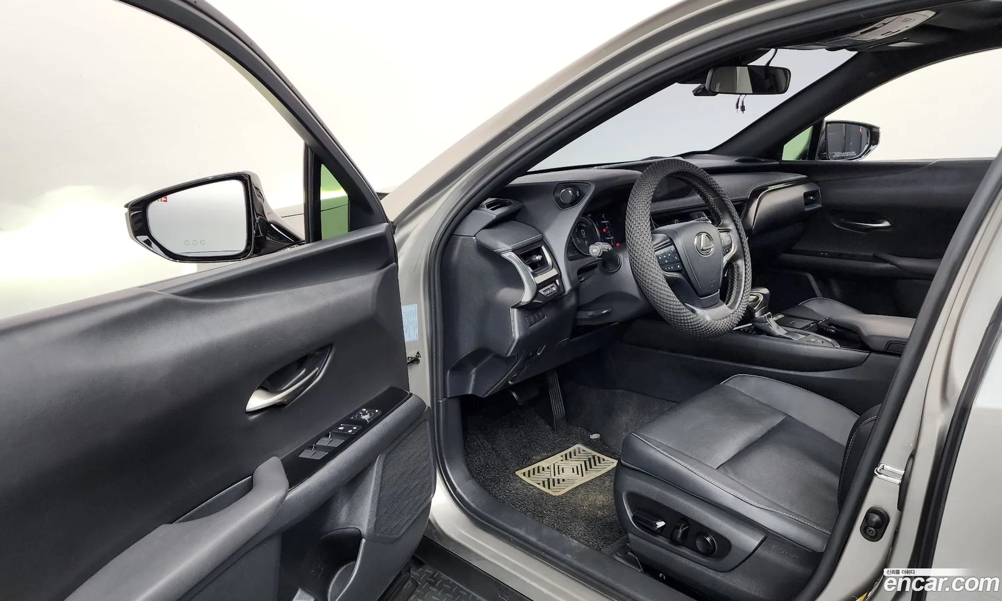 Lexus UX250h 2019 JTHY6JBH9K2008985 — 21