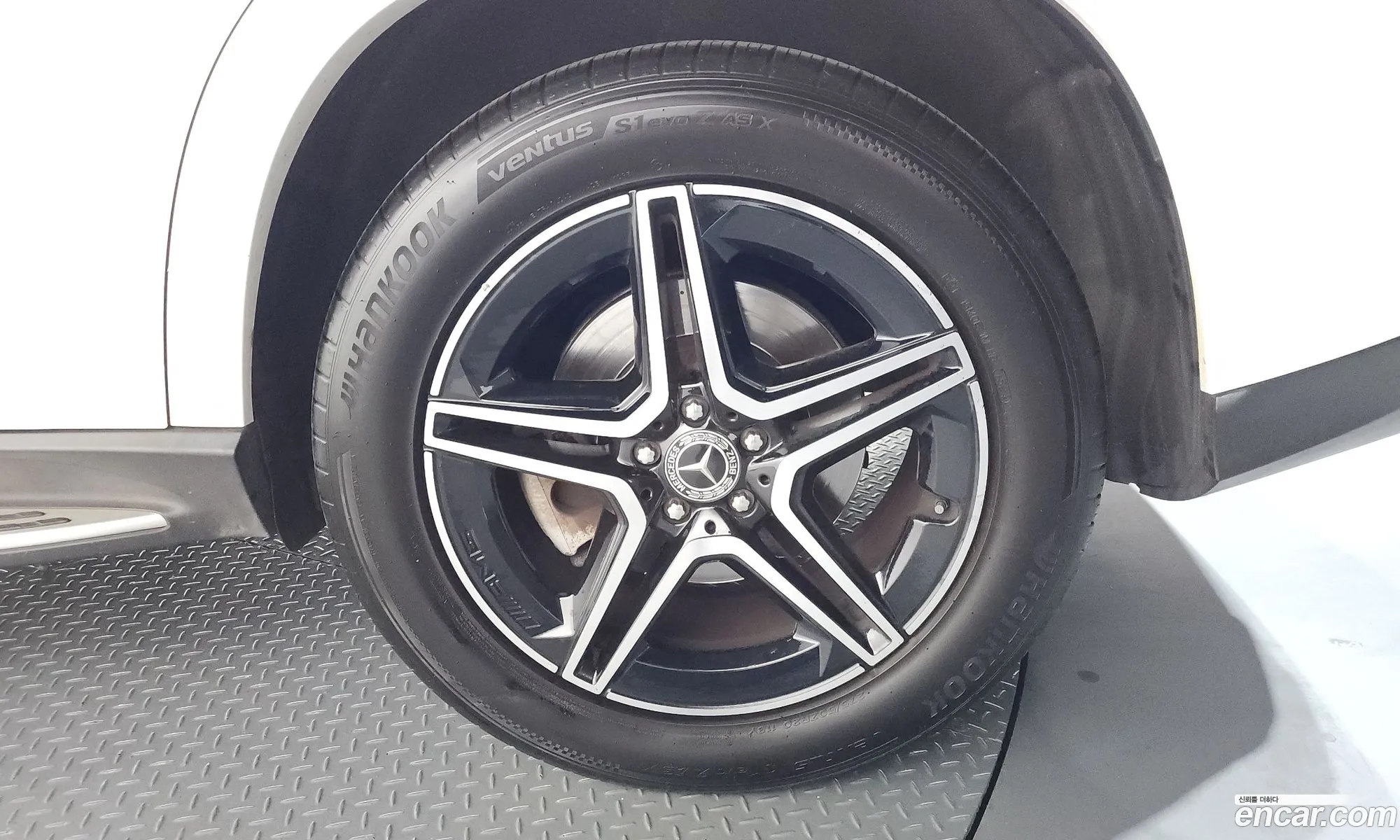Mercedes-Benz GLE-Class W167 2021 — 15