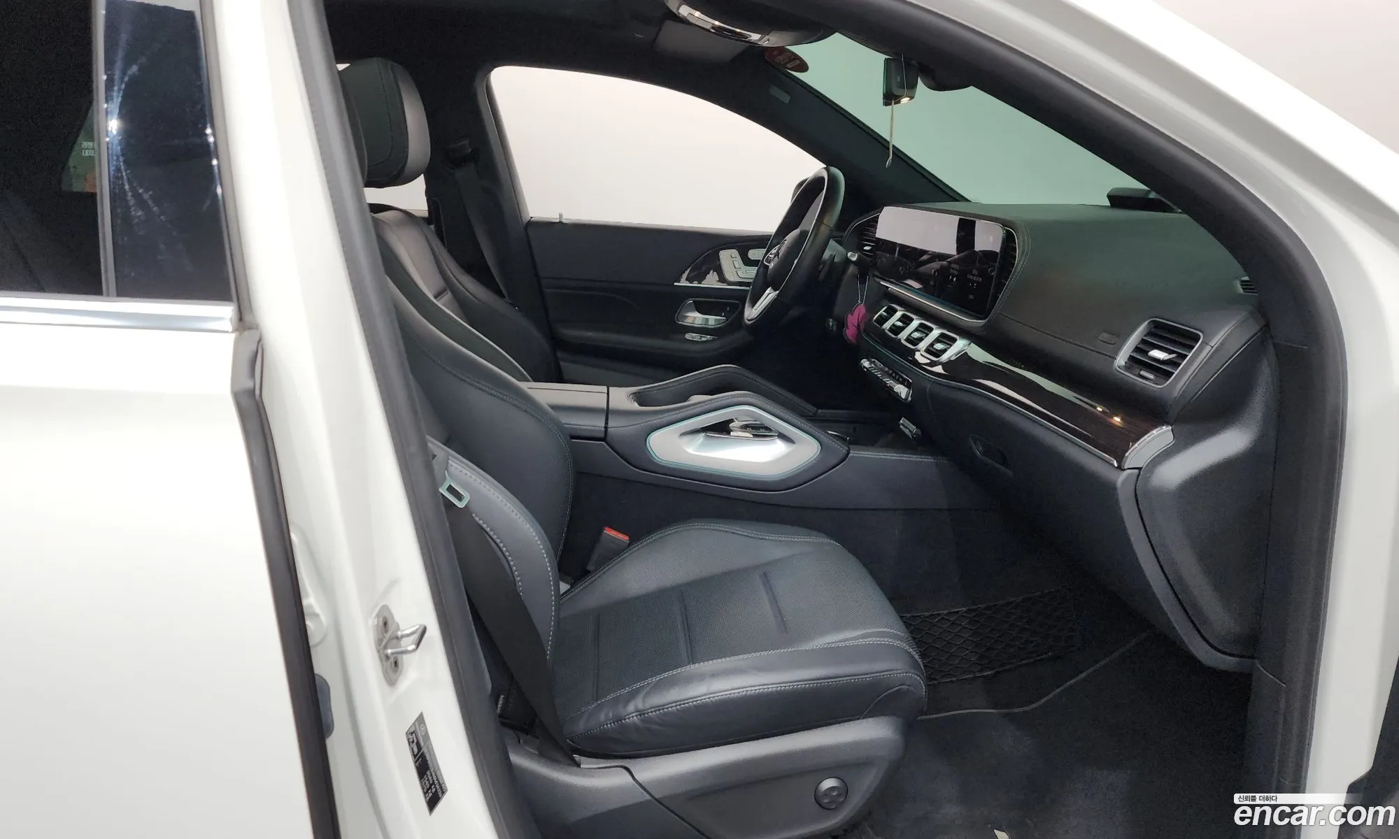 Mercedes-Benz GLE-Class W167 2021 — 28