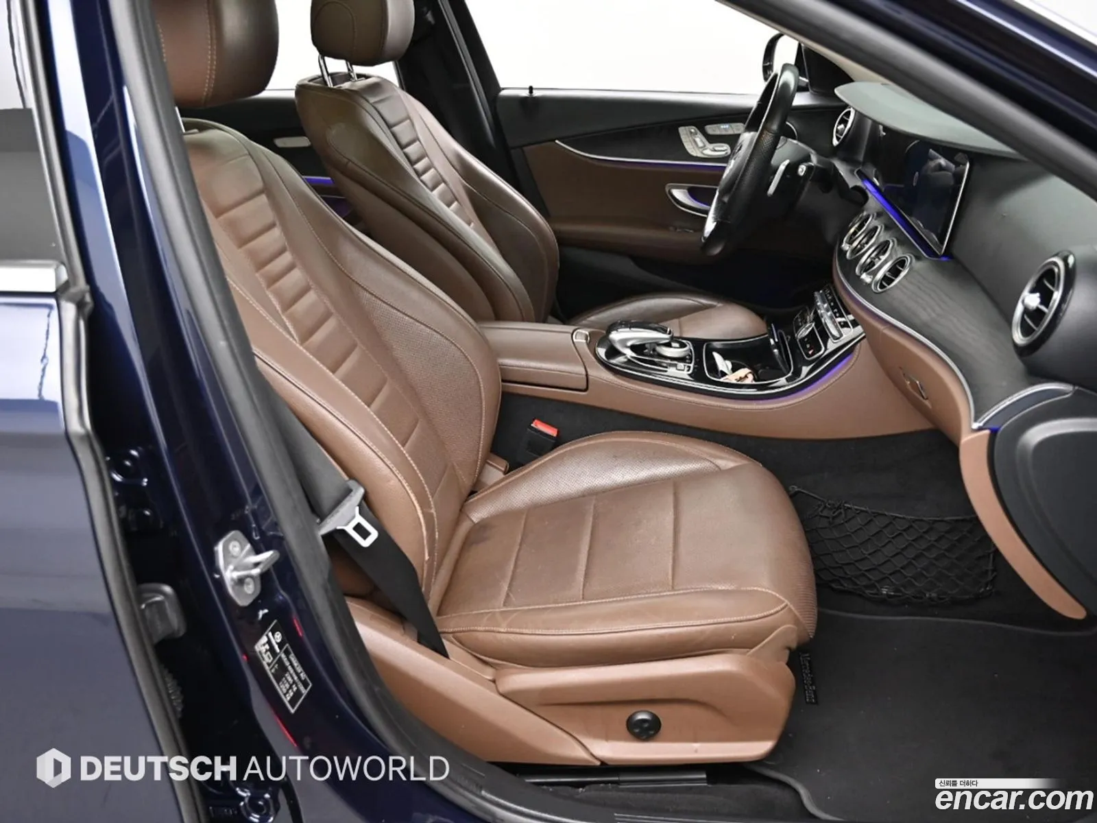 Mercedes-Benz E-Class W213 2016 — 17