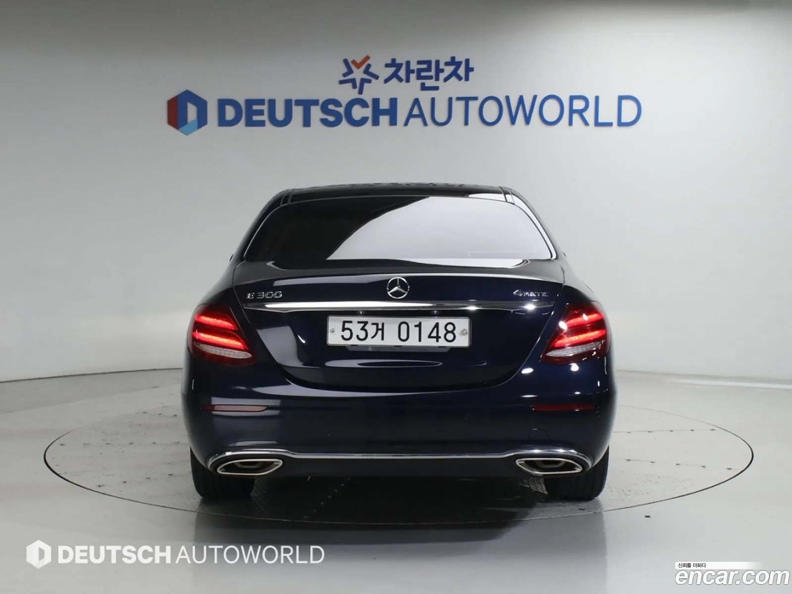 Mercedes-Benz E-Class W213 2016 — 18