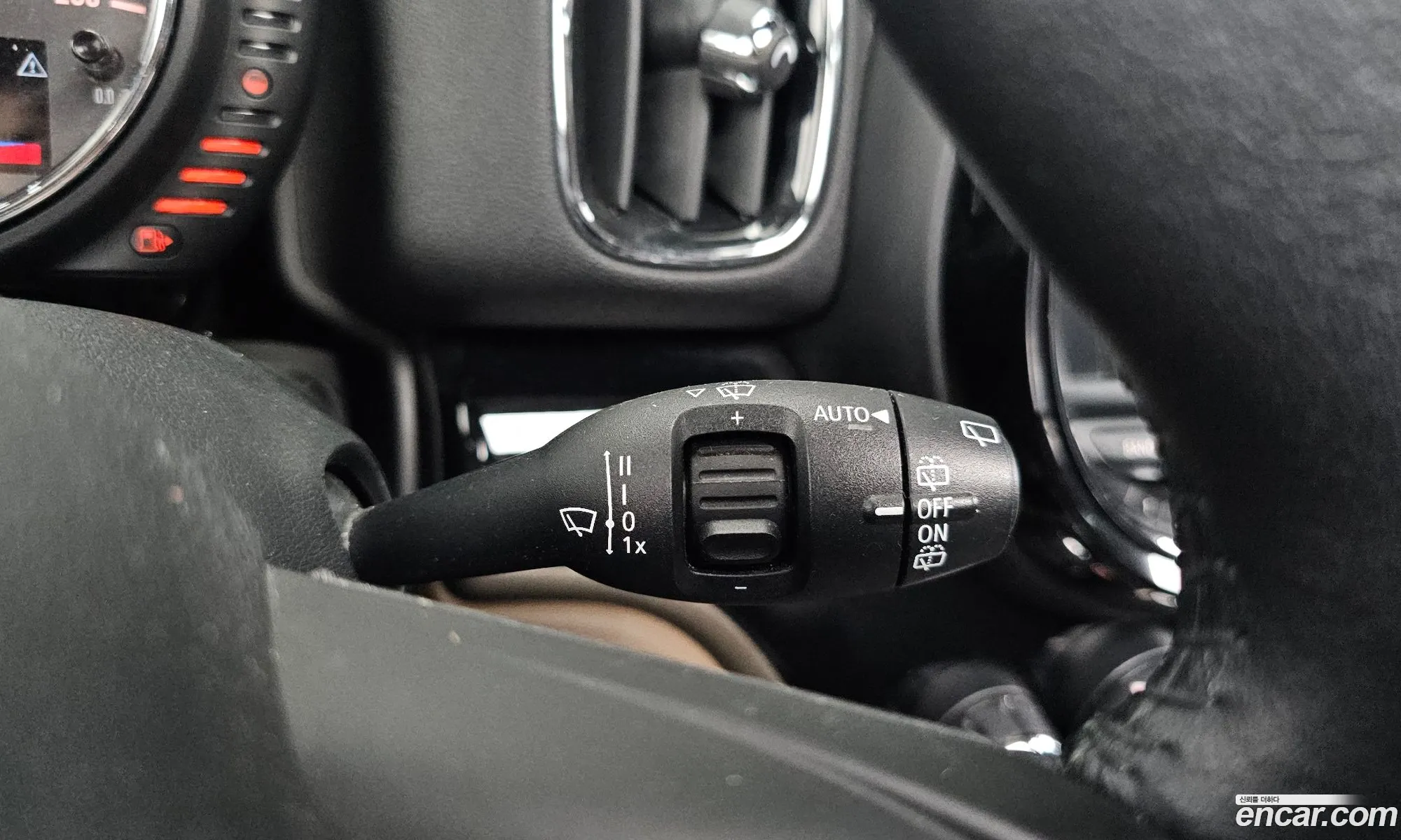 Mini Cooper D Countryman 2017 WMWYU1109J3D18209 — 8