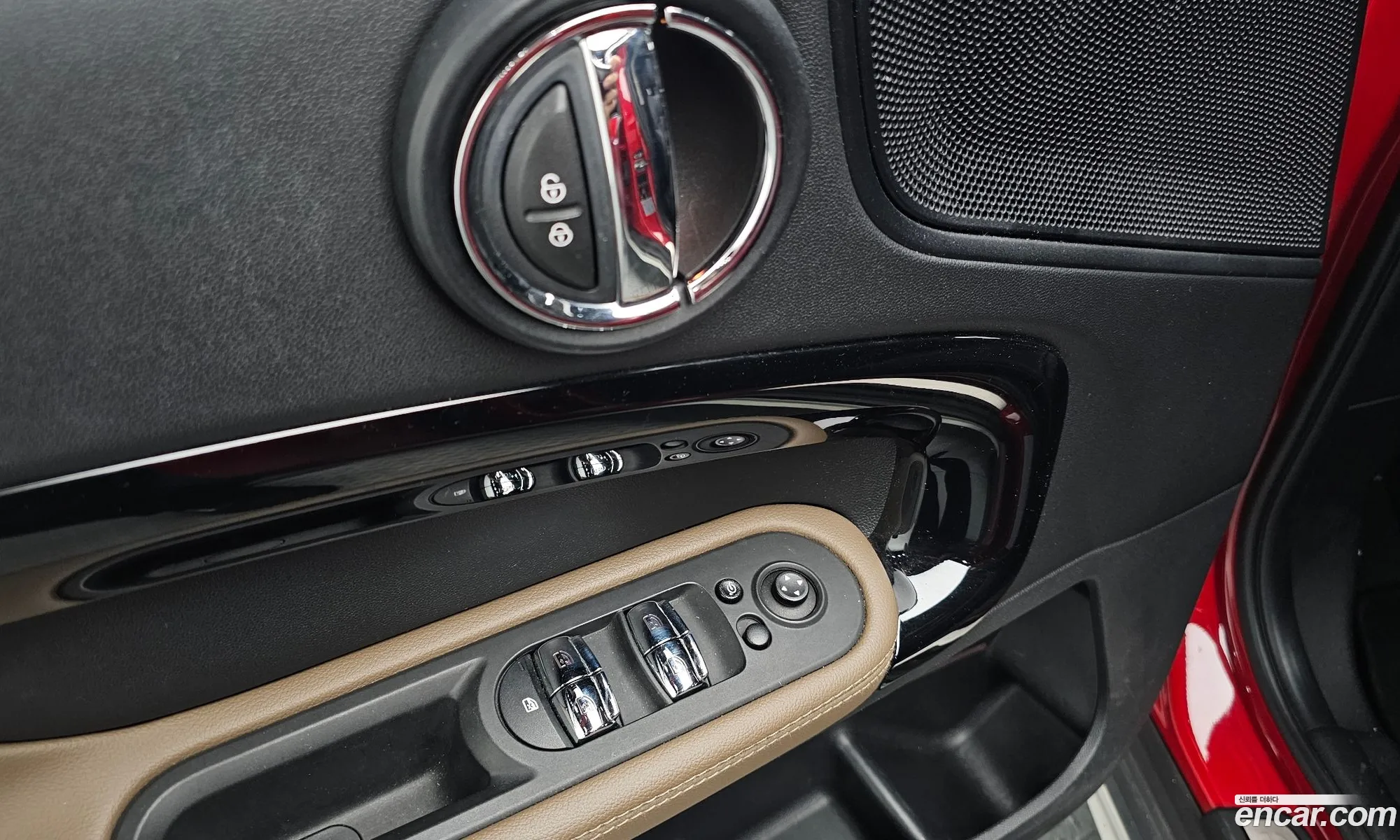 Mini Cooper D Countryman 2017 WMWYU1109J3D18209 — 21