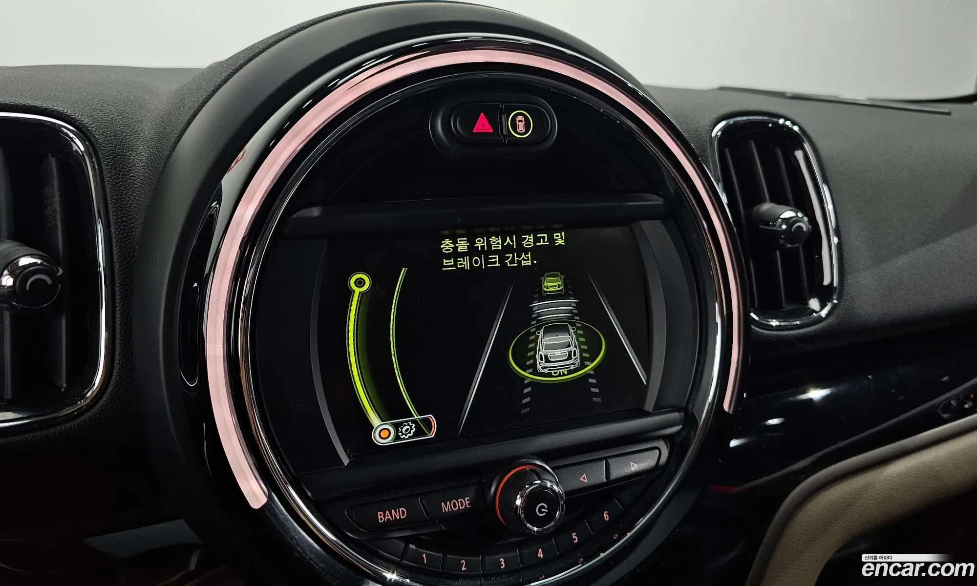 Mini Cooper D Countryman 2017 WMWYU1109J3D18209 — 2