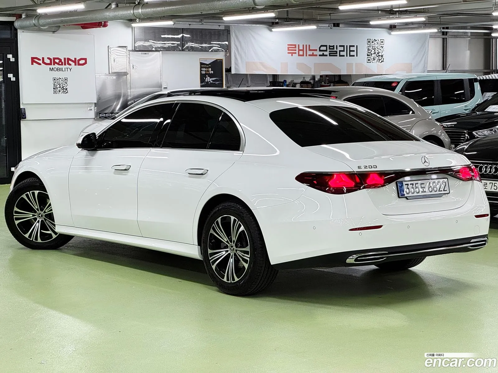 Mercedes-Benz E-Class W214 2025 — 12