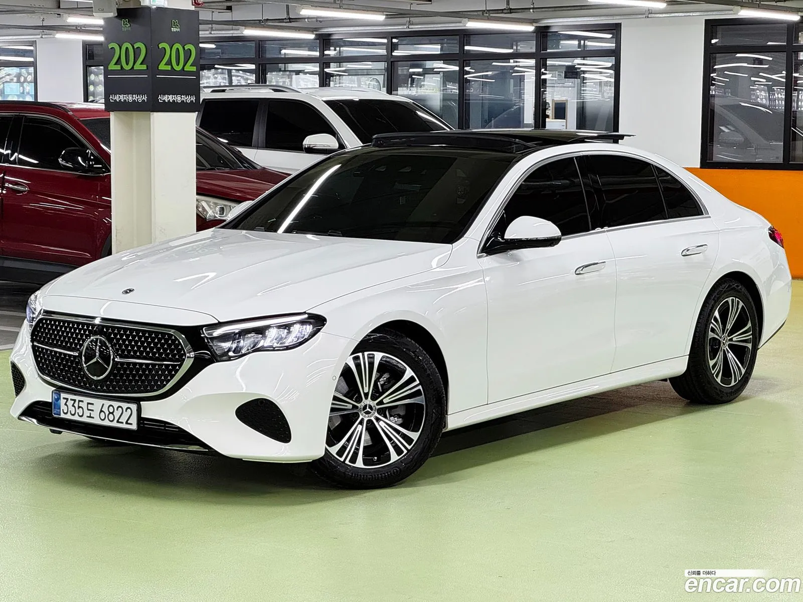 Mercedes-Benz E-Class W214 2025 — 19