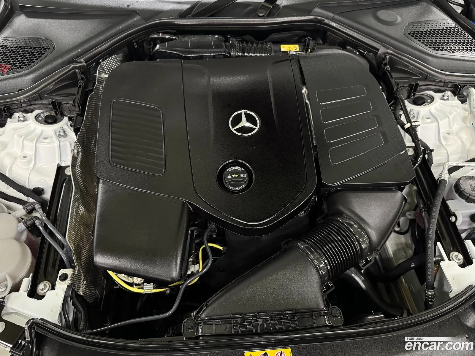 Mercedes-Benz E-Class W214 2025 — 4