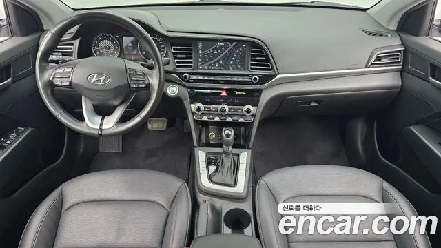 Hyundai Elantra AD 2020 — 4