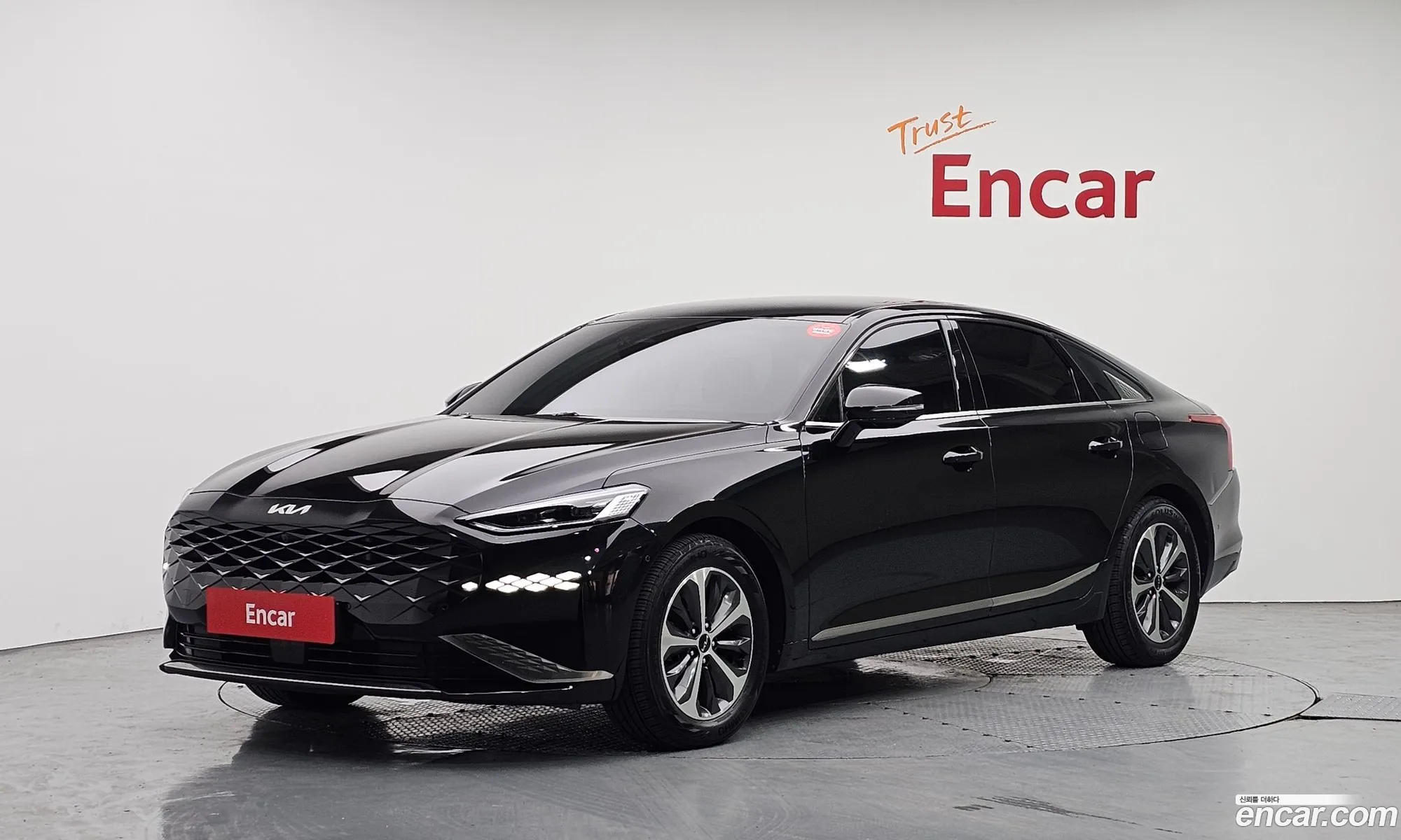 Kia K8 Hybrid 2022 — 4