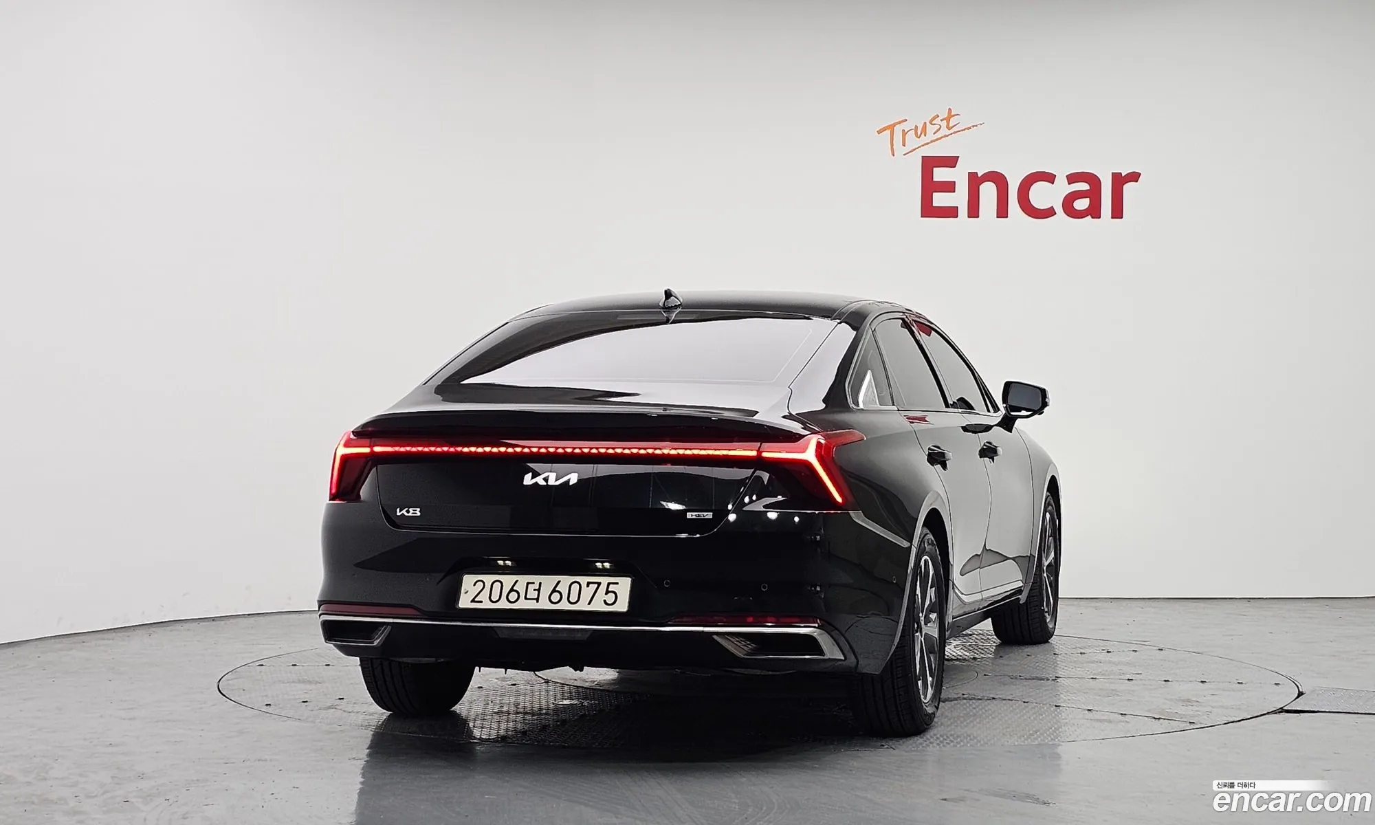 Kia K8 Hybrid 2022 — 3
