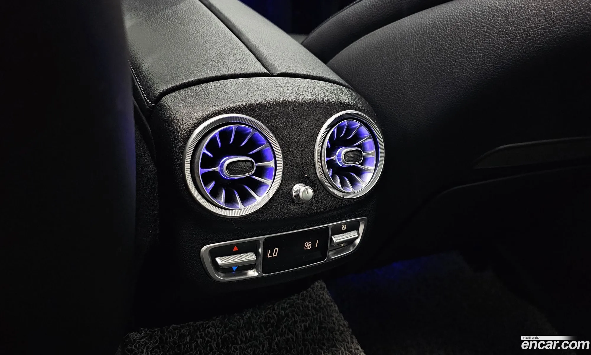 Mercedes-Benz E-Class W213 2022 — 20