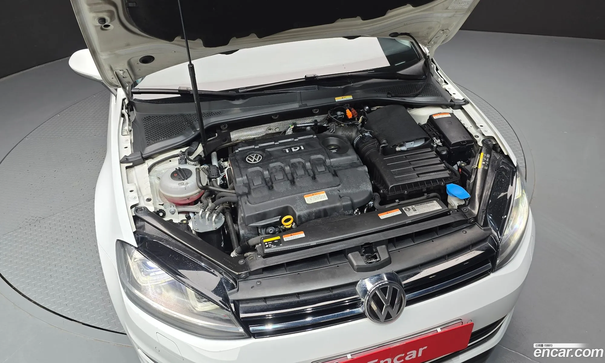 Volkswagen Golf 7th Gen 2014 — 3