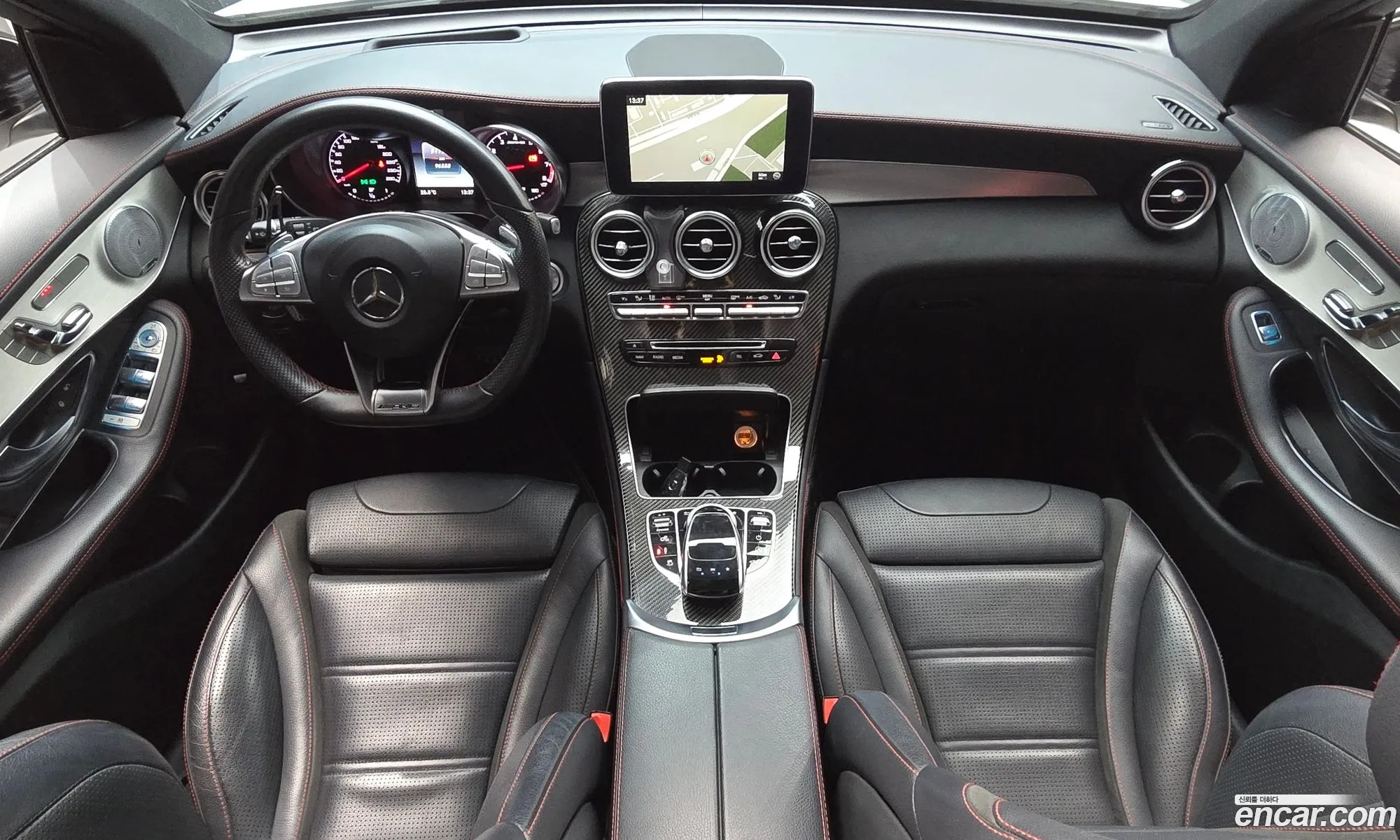 Mercedes-Benz GLC-Class X253 2018 — 22