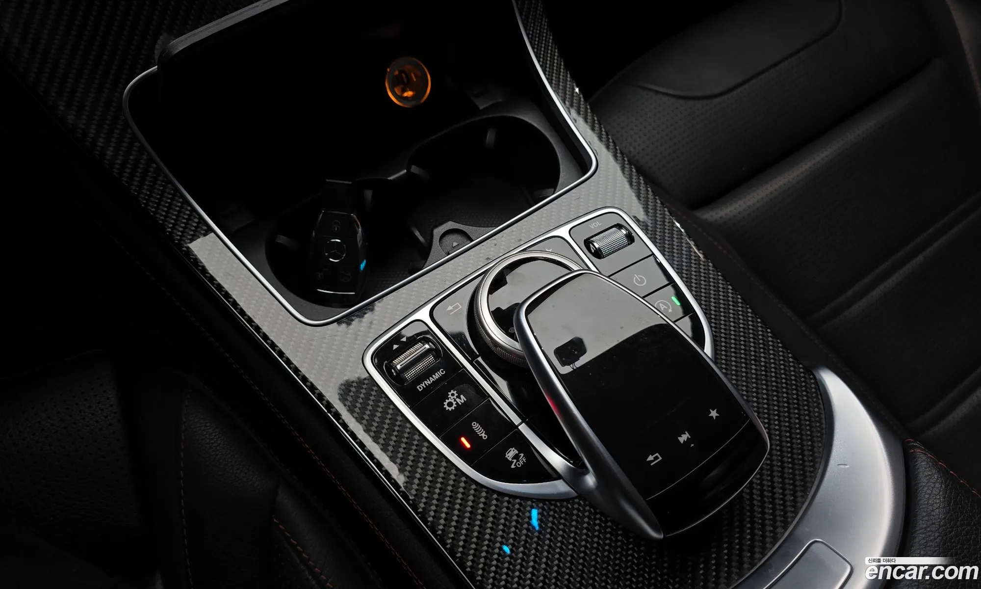 Mercedes-Benz GLC-Class X253 2018 — 27