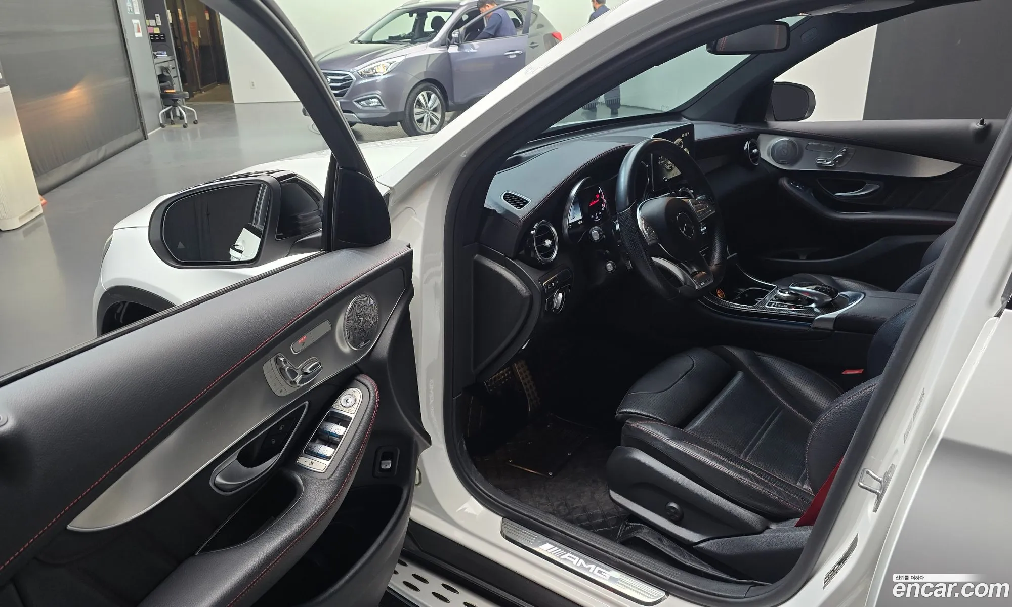 Mercedes-Benz GLC-Class X253 2018 — 13